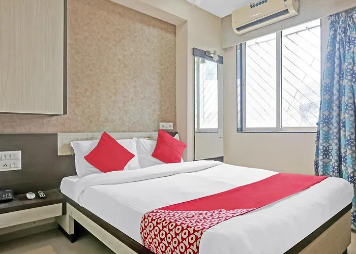 Oyo Flagship 83475 Hotel Starlight