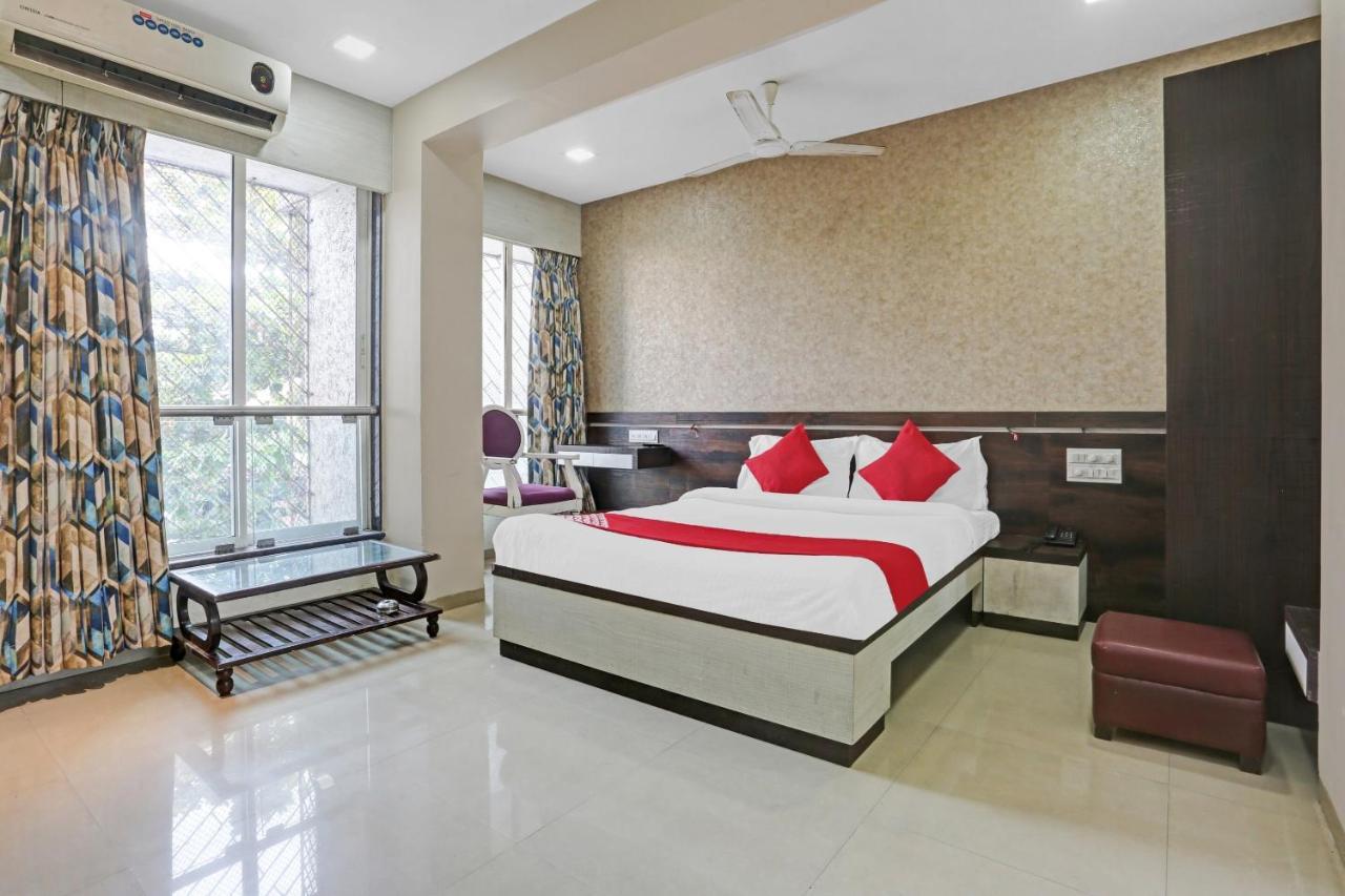 Oyo Flagship 83475 Hotel Starlight Hotel Mumbai
